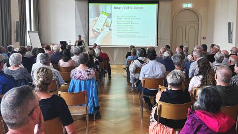 Beistandspersonen zu Besuch